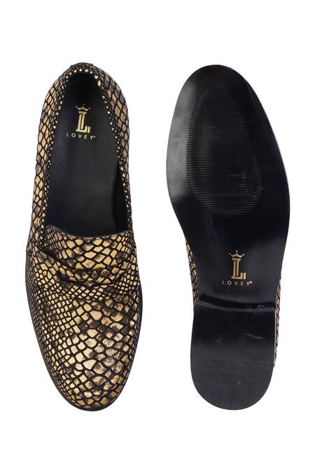 Shop_Lovey_Gold Oscar Croc Skin Design Shoes 