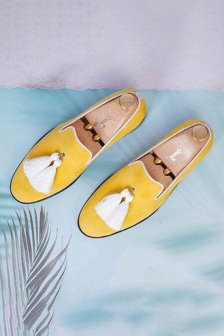 Buy Lovey Yellow Henry Tassel Duet Embellished Shoes Online at Aza Fashions Buy_Lovey_Yellow Henry Tassel Duet Embellished Shoes _Online_at_Aza_Fashions