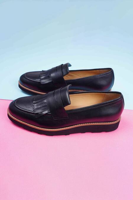 Buy_Lovey_Black Pablo Fringed Tassel Embellished Shoes _Online_at_Aza_Fashions