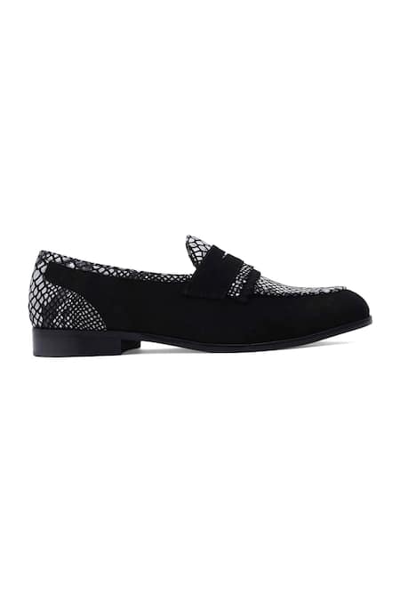 Shop_Lovey_Black Justin Textured Shoes _Online_at_Aza_Fashions