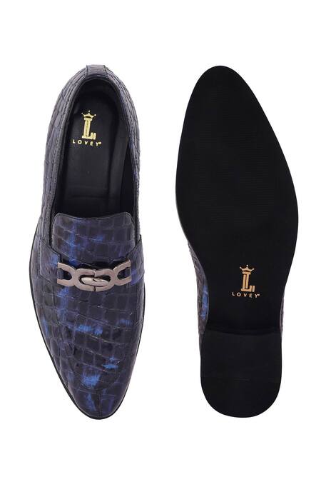 Shop_Lovey_Blue Morgan Textured Pattern Shoes 