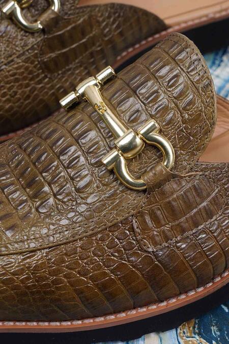 Lovey_Green Daniel Textured Pattern Mules _Online_at_Aza_Fashions