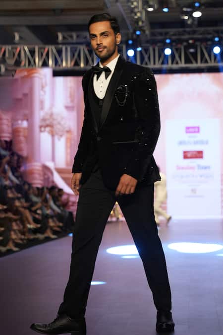 Archana Kochhar Black Beaded Velvet Tuxedo Set 