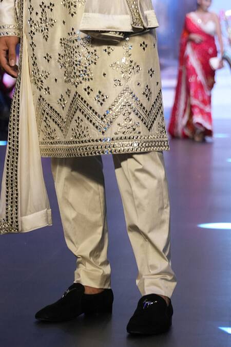 Archana Kochhar Ivory Silk, Cotton Satin Embroidery Mirror Work Embellished Kurta Set Online at Aza Fashions Archana Kochhar_Ivory Silk, Cotton Satin Embroidery Mirror Work Embellished Kurta Set _Online_at_Aza_Fashions