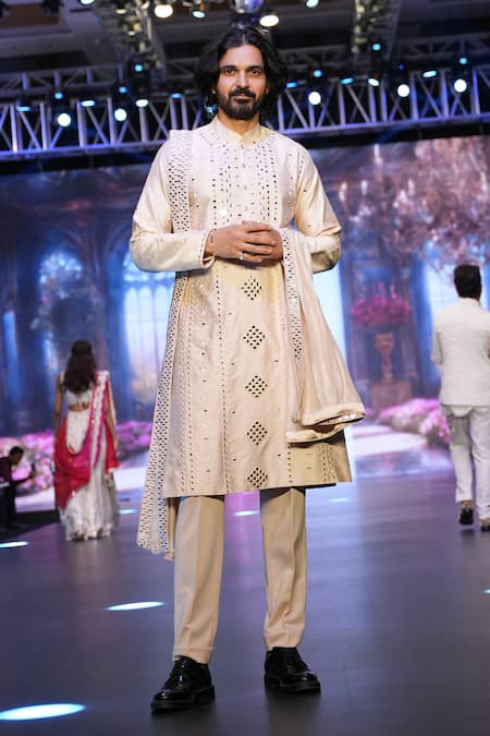 Shop Archana Kochhar Pink Silk, Cotton Satin Mirrors Embellished Kurta Pant Set at Aza Fashions Shop_Archana Kochhar_Pink Silk, Cotton Satin Mirrors Embellished Kurta Pant Set _at_Aza_Fashions