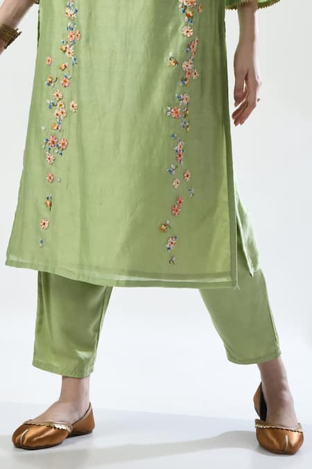5cross Ajit Kumar Green Chanderi, Georgette, Cotton Satin Dori Embroidered Floral Kurta Pant Set Online at Aza Fashions 5cross Ajit Kumar_Green Chanderi, Georgette, Cotton Satin Dori Embroidered Floral Kurta Pant Set _Online_at_Aza_Fashions