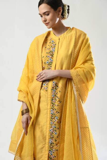 5cross Ajit Kumar Yellow Chanderi, Kota Doria Beads, Embroidery Placed Kurta Palazzo Set Online at Aza Fashions 5cross Ajit Kumar_Yellow Chanderi, Kota Doria Beads, Embroidery Placed Kurta Palazzo Set _Online_at_Aza_Fashions