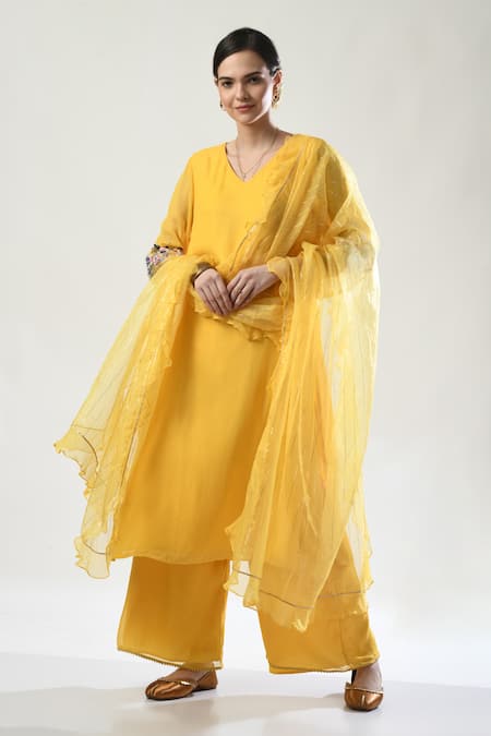 5cross Ajit Kumar Floral Blossom Dori Embroidered Kurta Pant Set 