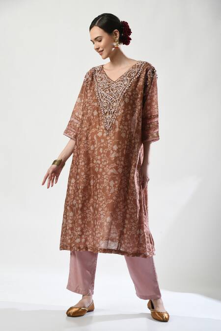 Buy_5cross Ajit Kumar_Brown Chanderi, , Satin, Kota Doria Floral Print Kurta Pant Set _Online_at_Aza_Fashions
