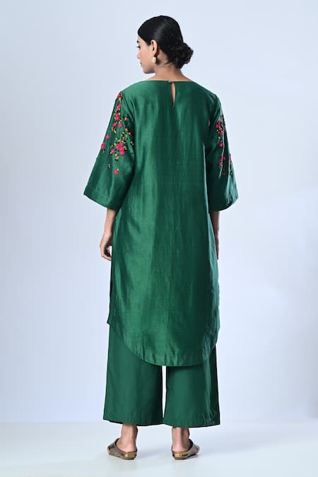 5cross Ajit Kumar Floral Embroidered Kurta Palazzo Set 