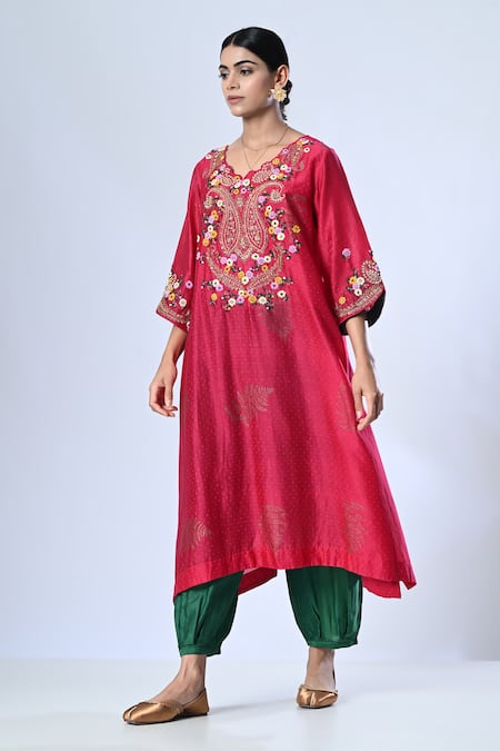 5cross Ajit Kumar_Pink Chanderi, Cotton Satin, Silk Organza Paisley Floral Kurta And Pant Set _Online_at_Aza_Fashions