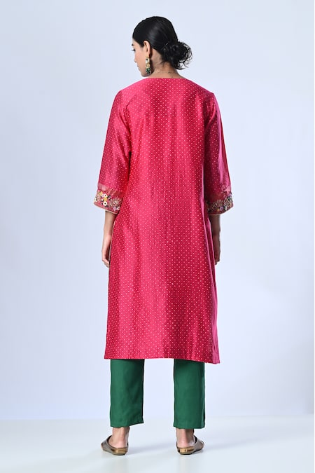 5cross Ajit Kumar Asymmetric Embroidered Panelled Kurta Pant Set 