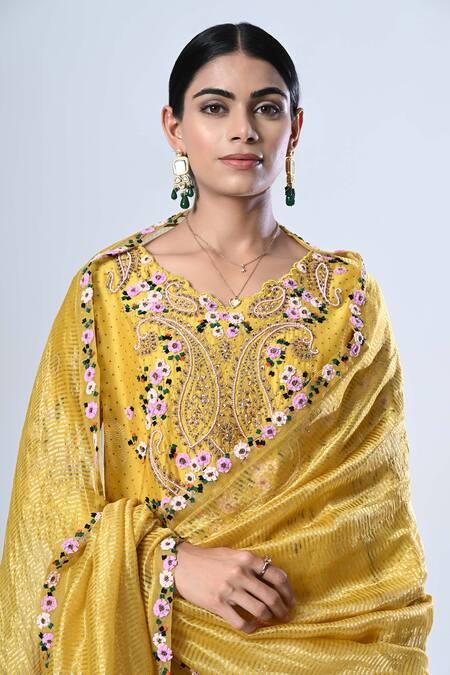 Buy_5cross Ajit Kumar_Yellow Chanderi, Tissue, Cotton Satin Embroidery, Ditsy Floral Kurta Pant Set _Online_at_Aza_Fashions