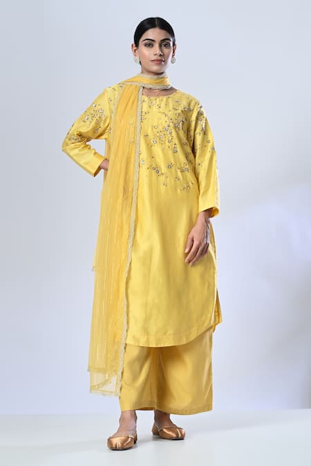 5cross Ajit Kumar Flower Vine Embroidered Kurta Palazzo Set 