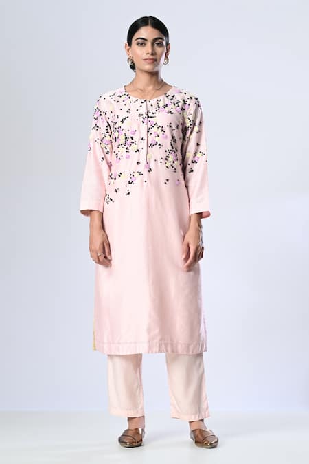 5cross Ajit Kumar_Pink Chanderi, Cotton Satin, Silk Organza Embroidery Round Neck Kurta Pant Set _Online_at_Aza_Fashions