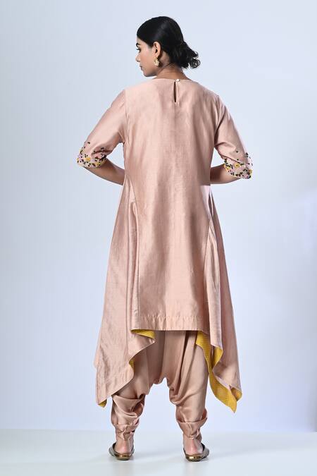 5cross Ajit Kumar Chanderi Floral Embroidered Kurta Dhoti Pant Set 