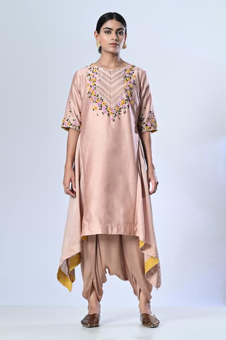 5cross Ajit Kumar Pink Chanderi, Chiffon, Modal, Satin Embroidery Floral Kurta Dhoti Pant Set Online at Aza Fashions 5cross Ajit Kumar_Pink Chanderi, Chiffon, Modal, Satin Embroidery Floral Kurta Dhoti Pant Set _Online_at_Aza_Fashions