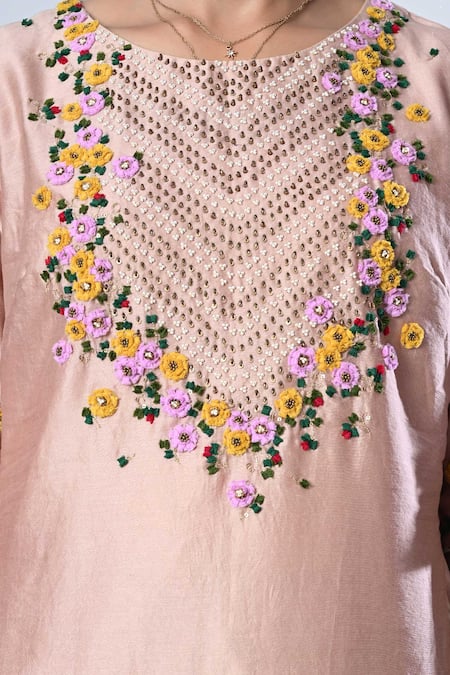 Shop 5cross Ajit Kumar Pink Chanderi, Chiffon, Modal, Satin Embroidery Floral Kurta Dhoti Pant Set Online at Aza Fashions Shop_5cross Ajit Kumar_Pink Chanderi, Chiffon, Modal, Satin Embroidery Floral Kurta Dhoti Pant Set _Online_at_Aza_Fashions