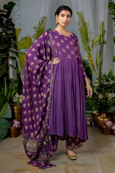 Baise Gaba Purple Chiffon, Georgette Sequins, Beads Sugandhi Floral Butti Print Kurta Online at Aza Fashions Baise Gaba_Purple Chiffon, Georgette Sequins, Beads Sugandhi Floral Butti Print Kurta _Online_at_Aza_Fashions