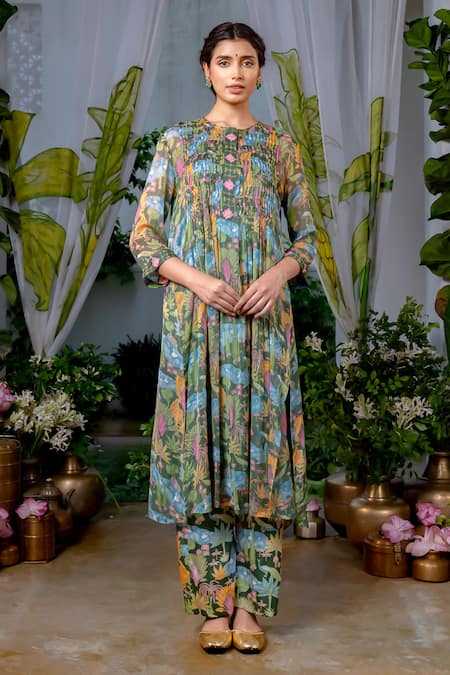 Baise Gaba Arthy Botanical Print Kurta Set 