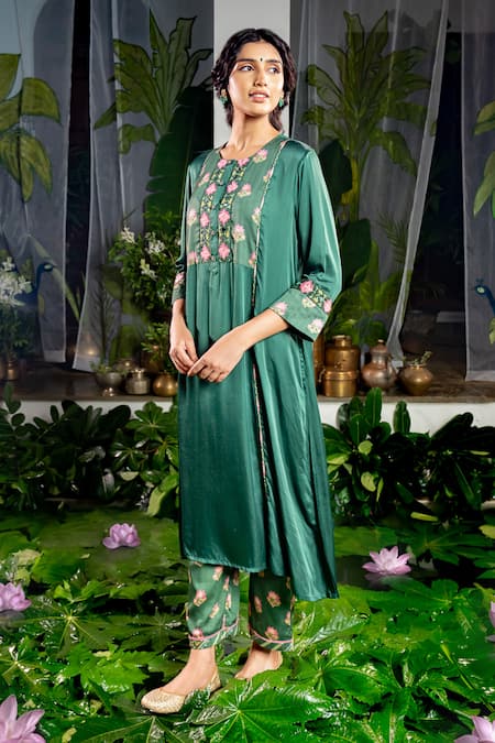 Shop Baise Gaba Green Satin, Silk, Modal Nikita Padma Booti Yoke Print Kurta With Pant Online at Aza Fashions Shop_Baise Gaba_Green Satin, Silk, Modal Nikita Padma Booti Yoke Print Kurta With Pant _Online_at_Aza_Fashions