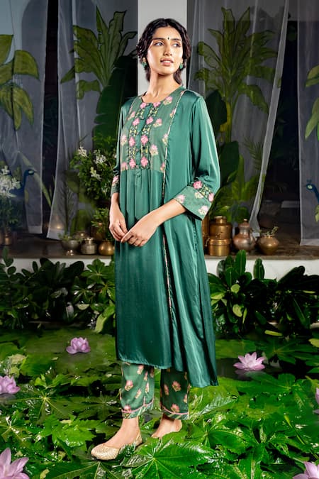 Baise Gaba Green Satin Silk Print Padma U Neck Nikita Booti Yoke Kurta 