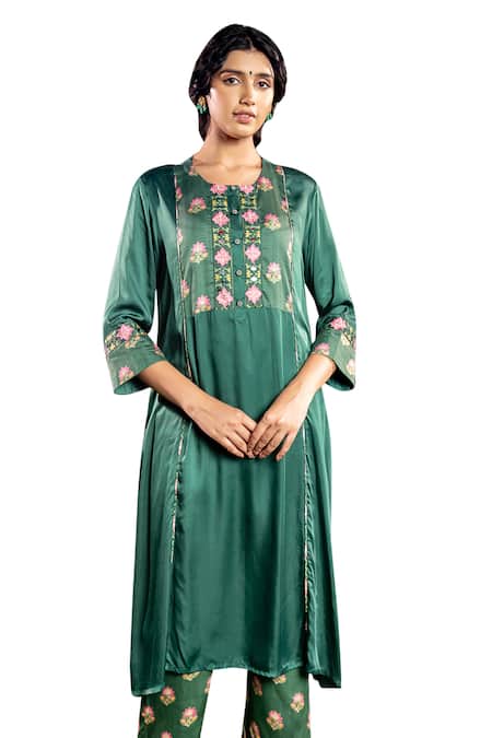 Baise Gaba Green Satin, Silk Embroidery Round Neck Nikita Padma Booti Yoke Print Kurta Online at Aza Fashions Baise Gaba_Green Satin, Silk Embroidery Round Neck Nikita Padma Booti Yoke Print Kurta _Online_at_Aza_Fashions