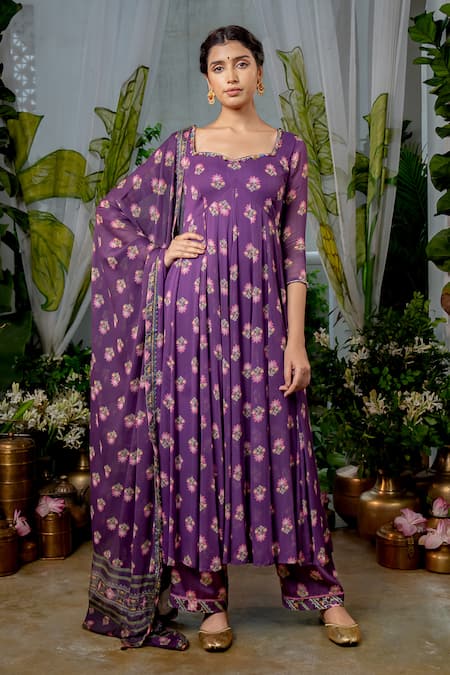 Baise Gaba Purple Georgette Print Petunia Bloom Sweetheart Neck Keerthi Anarkali Set 