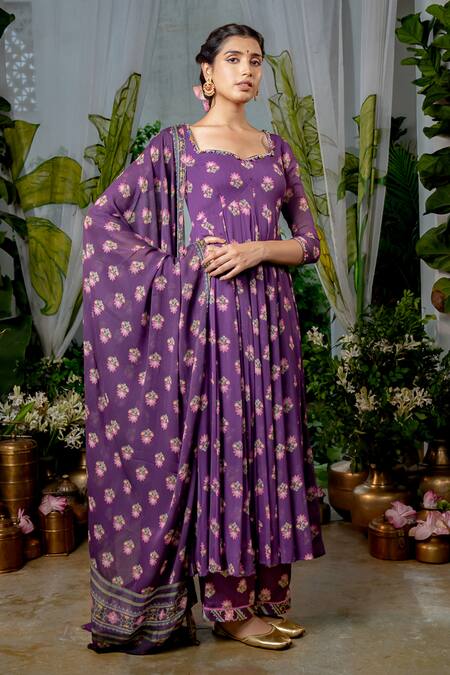 Buy Baise Gaba Purple Georgette Sweetheart Neck Keerthi Petunia Bloom Print Anarkali Online at Aza Fashions Buy_Baise Gaba_Purple Georgette Sweetheart Neck Keerthi Petunia Bloom Print Anarkali _Online_at_Aza_Fashions