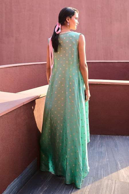 Chamee And Palak Green Silk, Jacquard, Chiffon Ryna Draped Dhoti Skirt Set With Jacket Online at Aza Fashions Chamee And Palak_Green Silk, Jacquard, Chiffon Ryna Draped Dhoti Skirt Set With Jacket _Online_at_Aza_Fashions