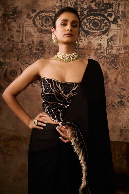 Buy Masumi Mewawalla Black Satin, Organza, Linen Pre-draped Saree With Hand Embroidered Corset Online at Aza Fashions Buy_Masumi Mewawalla_Black Satin, Organza, Linen Pre-draped Saree With Hand Embroidered Corset _Online_at_Aza_Fashions