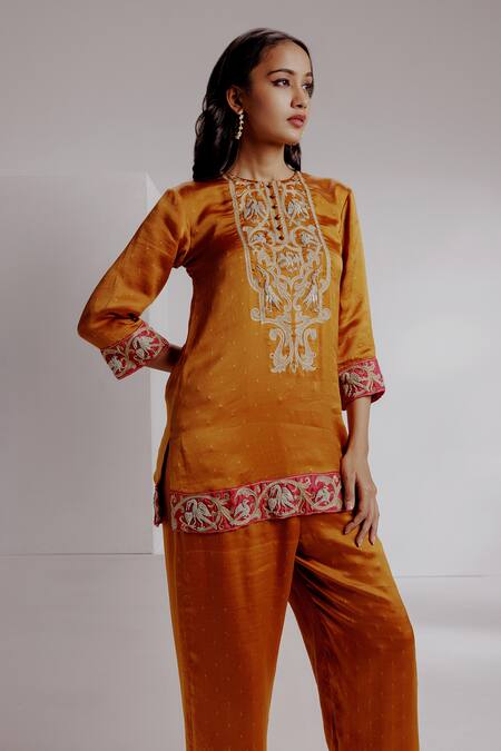 Shop_Taisha_Orange Satin, Embroidery Round Hamsini Crane Short Kurta With Pant _Online_at_Aza_Fashions