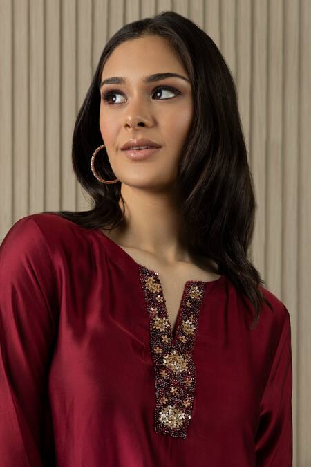 Myst Designs_Maroon Modal Satin Hand Work Floral Notched Ombre Asymmetric Tunic With Pant _Online_at_Aza_Fashions