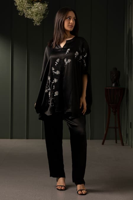 Myst Designs Pearl & Stone Embroidered Cape With Trousers 