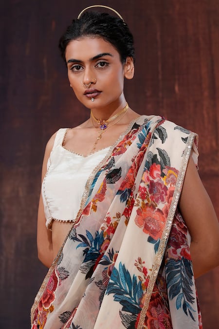 Buy Affroz Ivory Organza Embroidery Sweetheart Neck Flower Print Saree With Blouse Online at Aza Fashions Buy_Affroz_Ivory Organza Embroidery Sweetheart Neck Flower Print Saree With Blouse _Online_at_Aza_Fashions