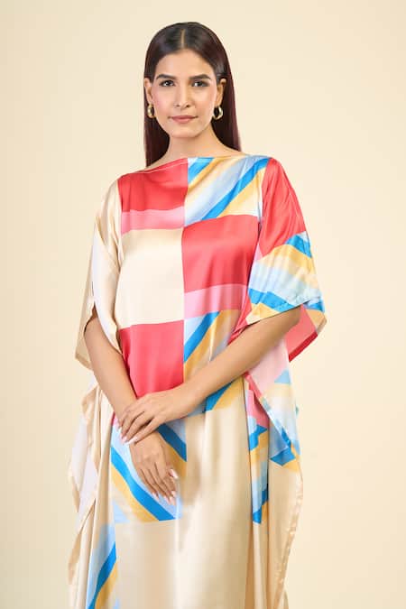 Samyukta Singhania_Beige Boat Neck Sunshine Geometric Print Kaftan _at_Aza_Fashions