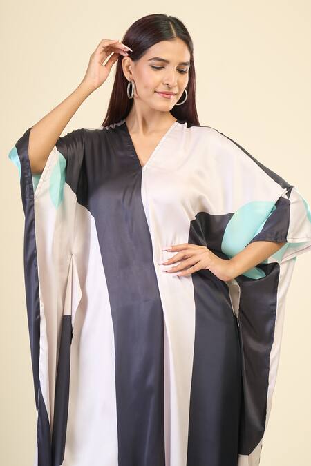 Naintara Bajaj Black Silk, Crepe V-neck Abstract Print Kaftan at Aza Fashions Naintara Bajaj_Black Silk, Crepe V-neck Abstract Print Kaftan _at_Aza_Fashions