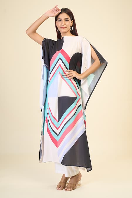 Naintara Bajaj_Beige Georgette Boat Neck Geometric Print Asymmetric Straight Kaftan _Online_at_Aza_Fashions