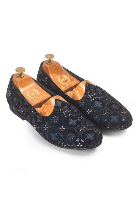 Domani Joghpuri Embroidered Juttis 