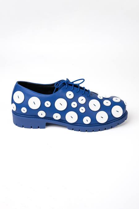 Jeetinder Sandhu_Blue Button Embroidered Leather Shoes _Online_at_Aza_Fashions