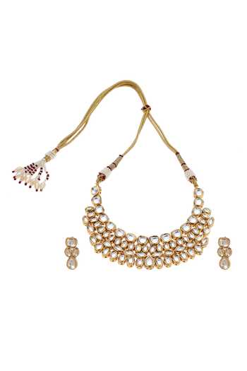 Minaki Kundan Cluster Studded Collar Necklace Set 