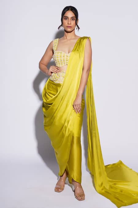 Ashutosh Joshi_Green Net, Crepe Embroidery Sweetheart Neck Ilia Hand Pre-draped Saree Set _Online_at_Aza_Fashions
