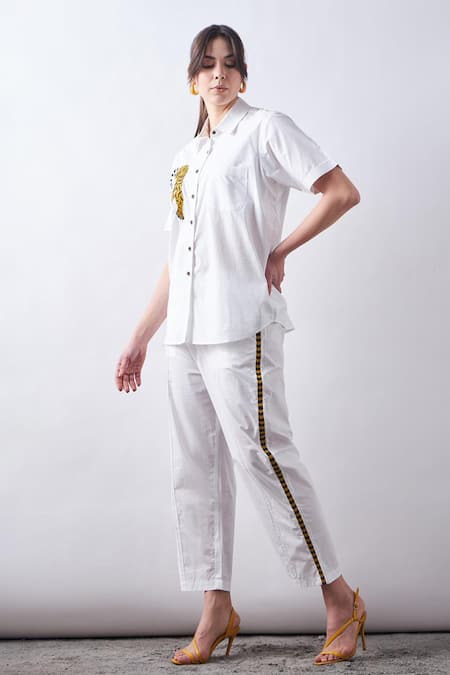 Elarra By Pratyancha Pop Tiger Embroidered Shirt With Pant 
