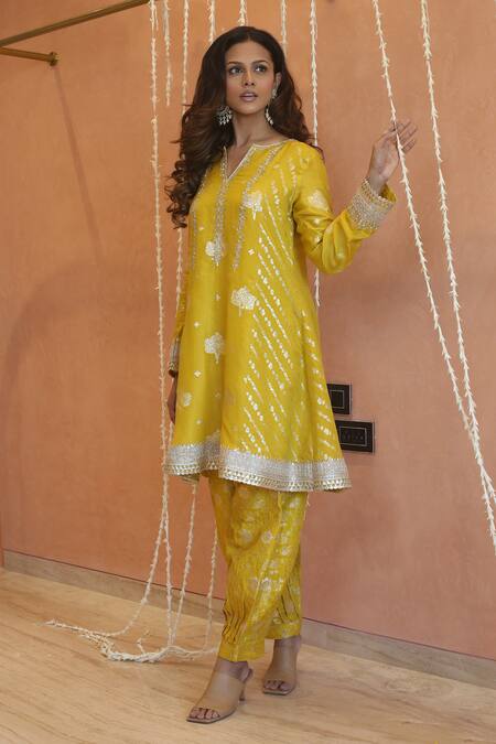 Buy_Izzumi Mehta_Yellow Chanderi Zari, Cut Work Split Zardosi Embroidered A-line Kurta With Pant _Online_at_Aza_Fashions