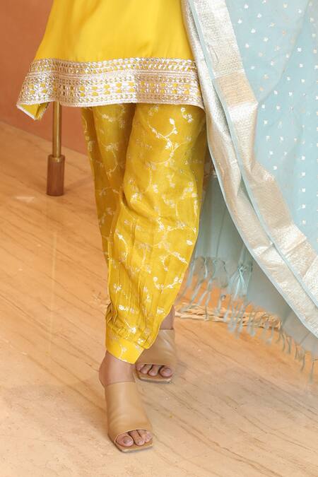 Izzumi Mehta_Yellow Modal, Chanderi Lace, Tassels, Zardosi Asymmetric Kurta And Pant Set _Online_at_Aza_Fashions
