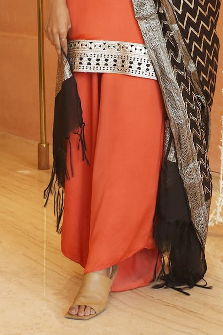 Izzumi Mehta_Orange Modal, Chanderi, Silk Gota Patti, Yoke Kurta And Asymmetric Pant Set _Online_at_Aza_Fashions