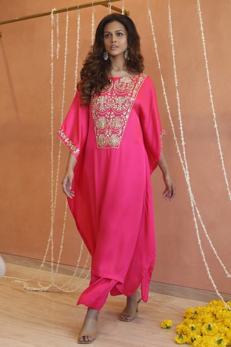 Izzumi Mehta_Pink Modal, Silk Gota Patti, Embroidery Round Neck Asymmetric Kaftan With Pant _Online_at_Aza_Fashions