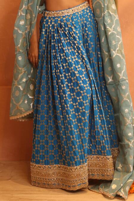 Buy_Izzumi Mehta_Blue Chanderi Zari, Gota Patti, Cut Work, Zardosi Pleated Lehenga Set _Online_at_Aza_Fashions
