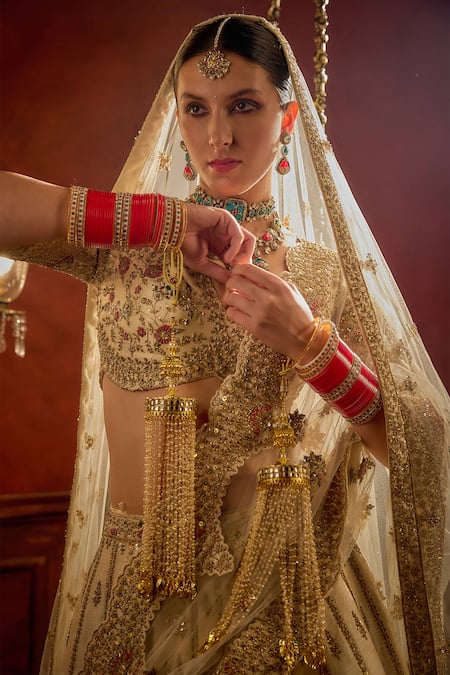 Buy_Kalighata_Ivory , Chanderi Aakruti Floral Scallop Embroidered Bridal Lehenga Set 