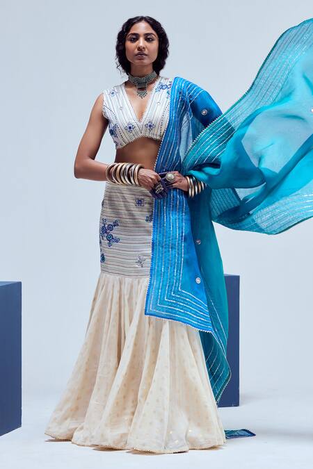 Karishma Khanduja Bareilly Cream Kota Doria Mirrors, Embroidery V-neck Floral Skirt Set Online at Aza Fashions Karishma Khanduja Bareilly_Cream Kota Doria Mirrors, Embroidery V-neck Floral Skirt Set _Online_at_Aza_Fashions